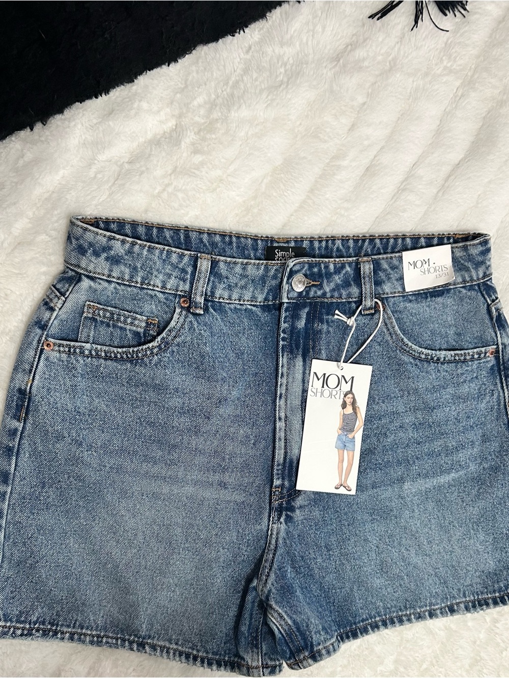 Mom Shorts High-Rise Denim Jean Shorts in Light Blue